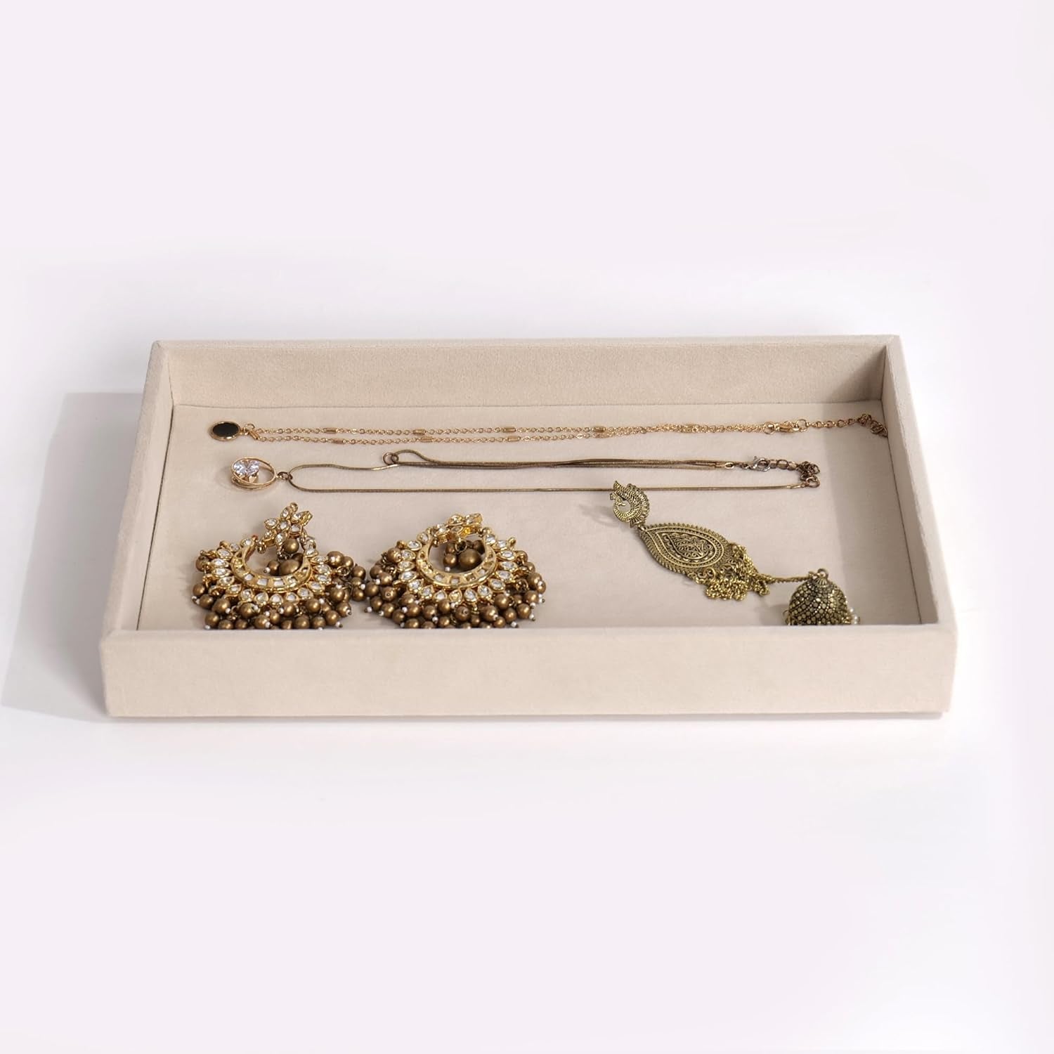 Velvet Jewellery Tray 21x12Cm (1Pc) Velvet Jewellery Tray 21x12Cm (1Pc)